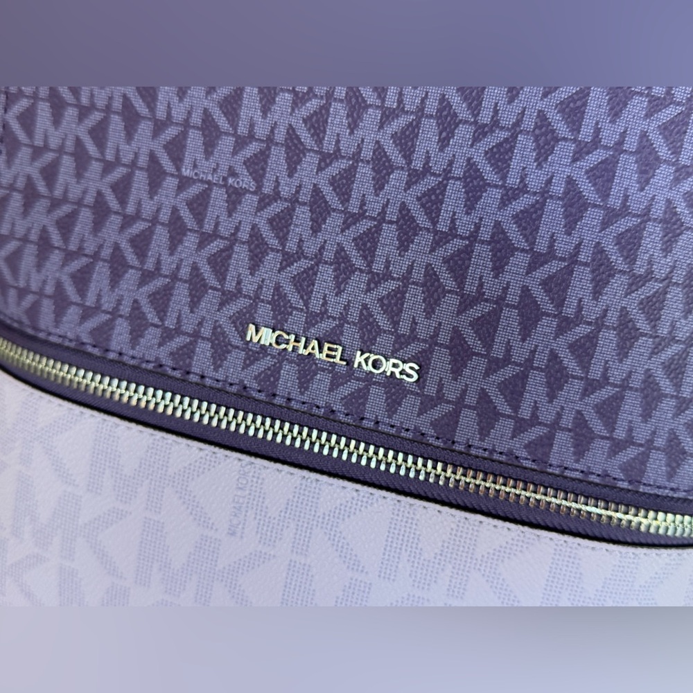 Michael Kors Rhea Medium Backpack Purple Multi - Picture 11 of 12